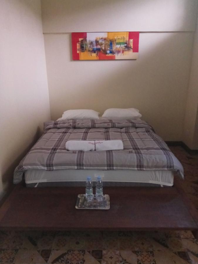 Doeloerkoe Homestay Solo Exteriör bild